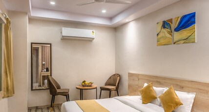 Limewood@ Rajpur Road by Zenvana Room Type - Deluxe Room with Working Desk Limewood@ Rajpur Road by Zenvana Room Type - Deluxe Room with Working Desk