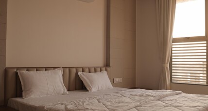 The Presidential Suites Room Type - Suite Room