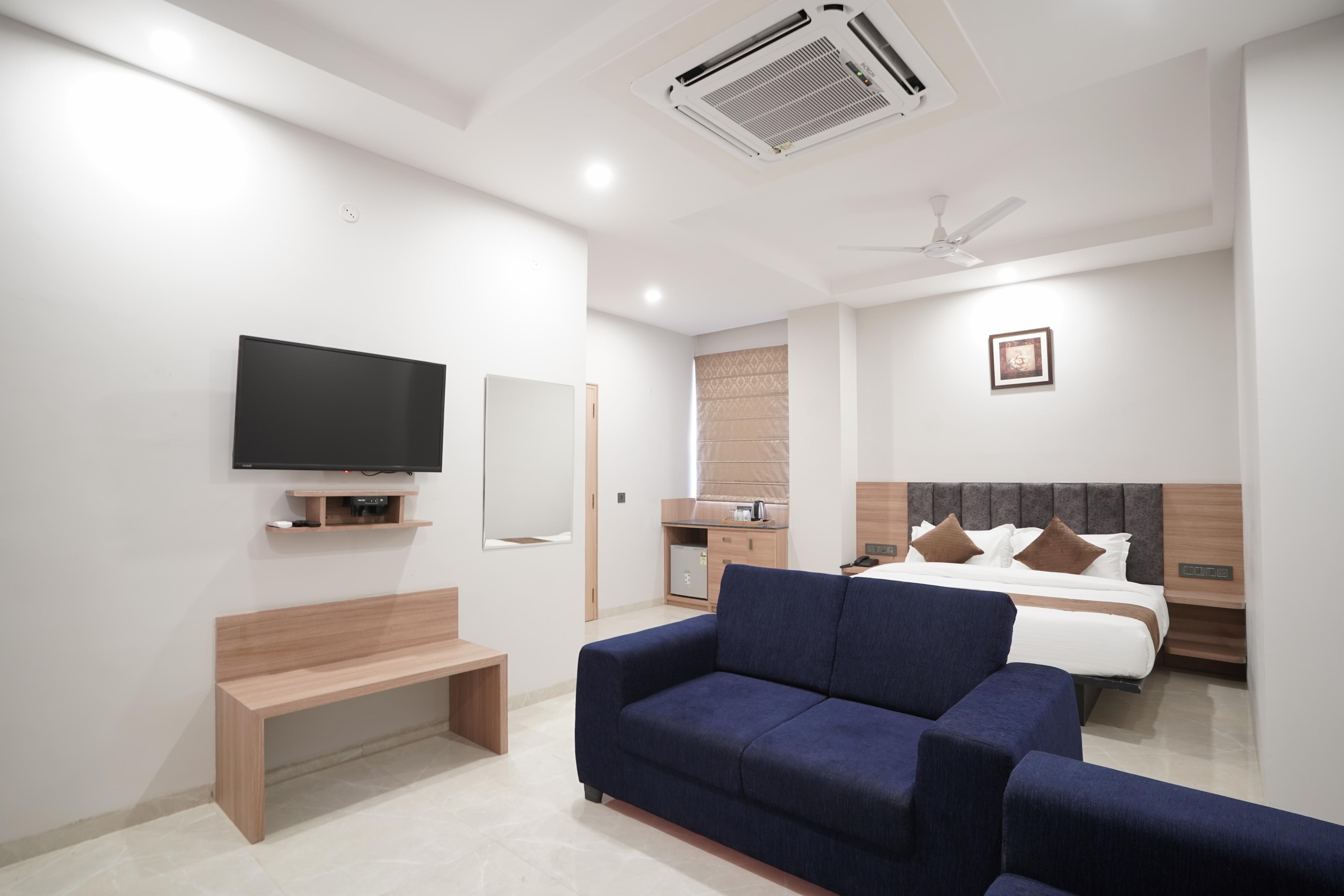 Hotel Krishna Inn. Room Type - Suite Room