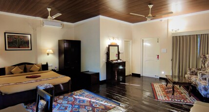 Bougainvillea Retreat & Spa Room Type - Purple Premium king without balcony