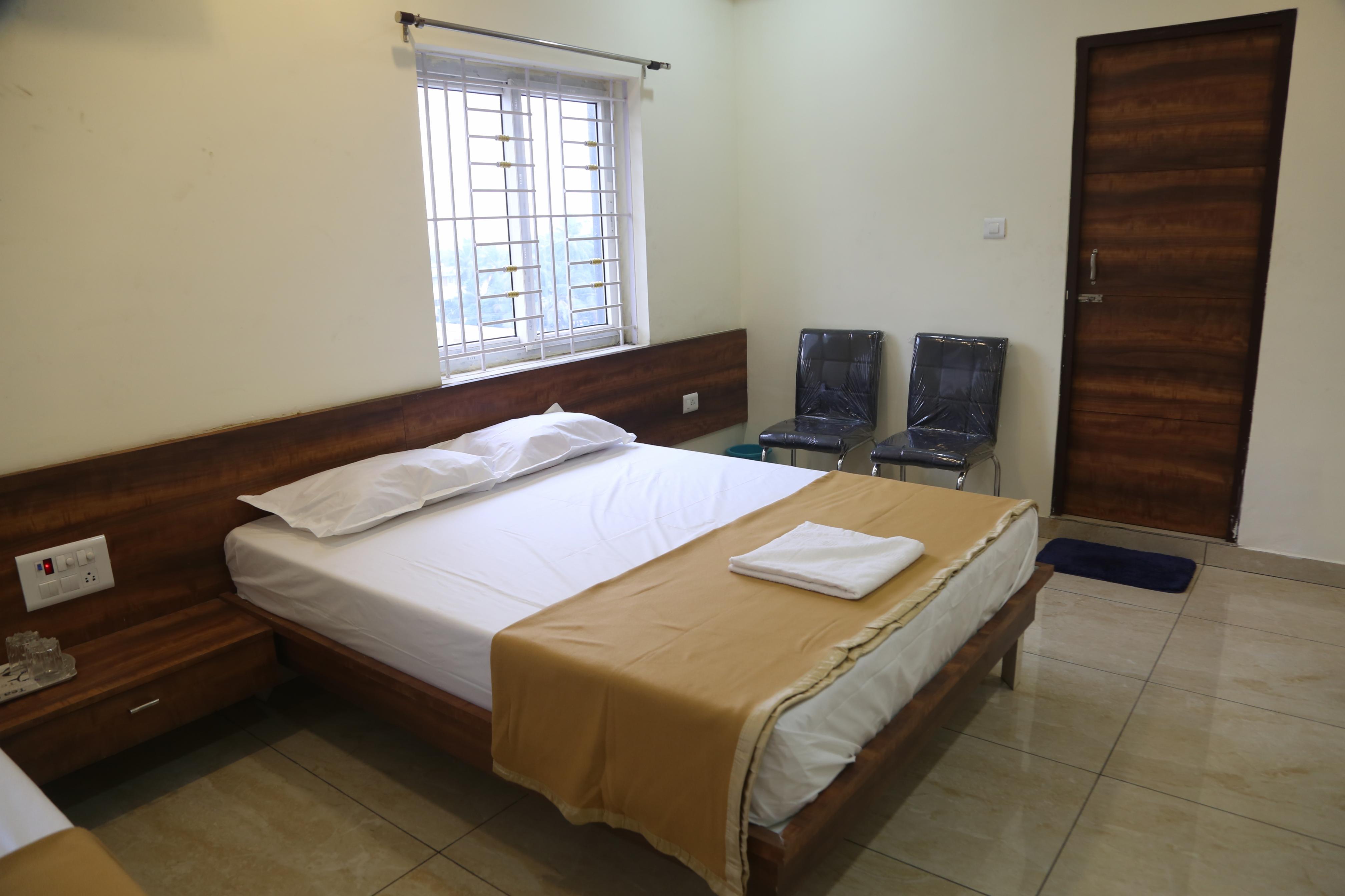 Pawan Park Residency - Tap to explore photos