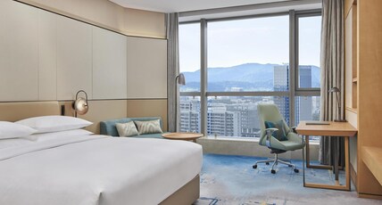 DoubleTree by Hilton Suzhou Wuzhong Room Type - KING ACCESSIBLE ROOM