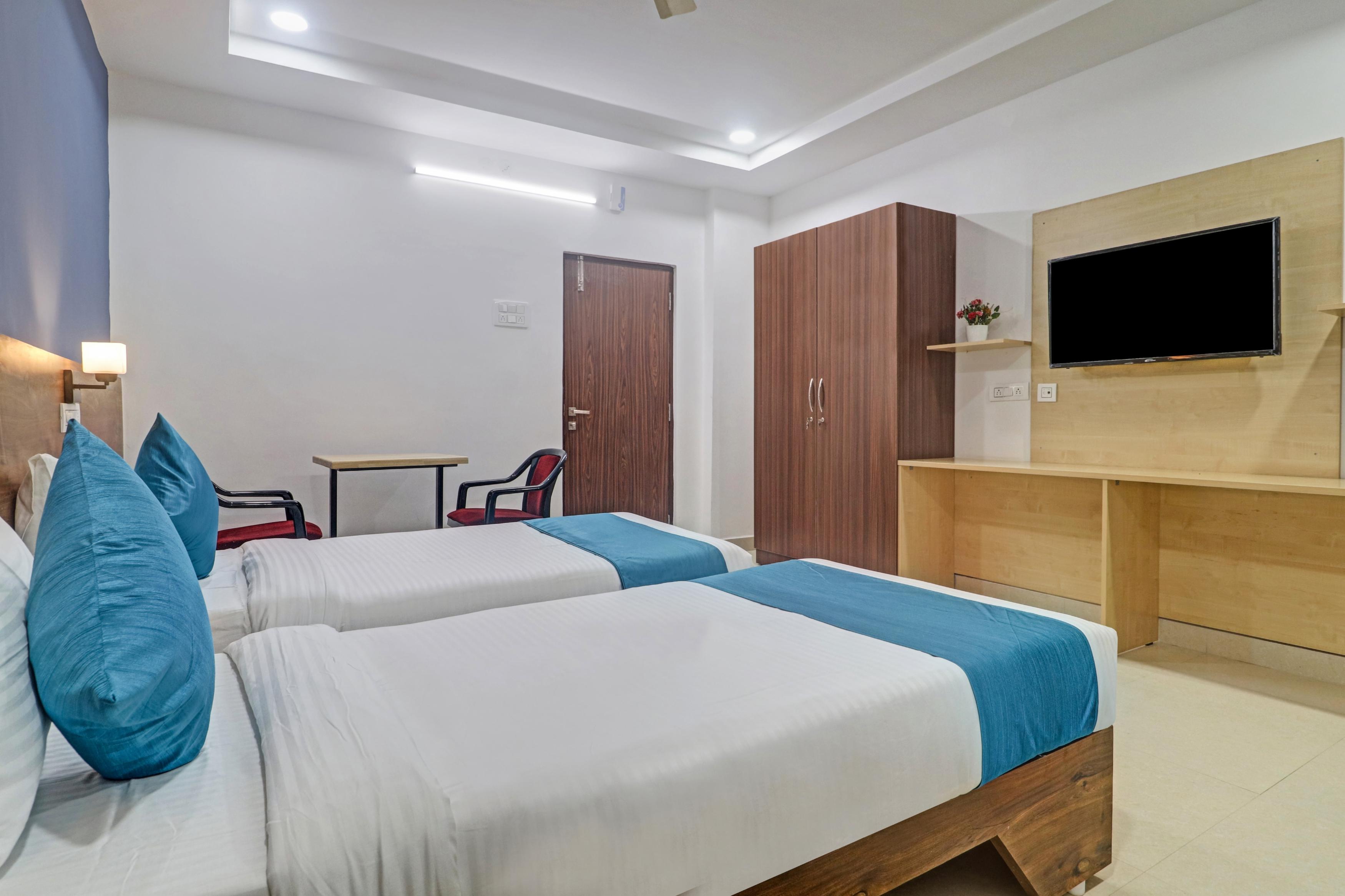 The Balcony Room Type - Deluxe Twin Bed With Balcony