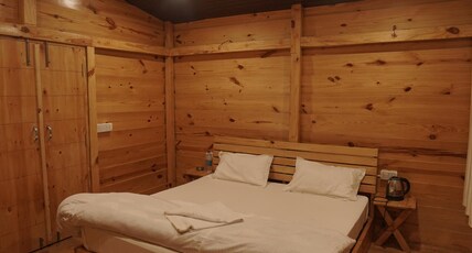 Minikins Resort Room Type - Deluxe Cottage