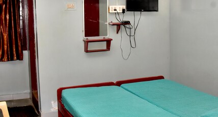 LRR TOWERS (LODGE) Room Type - Superior Double room