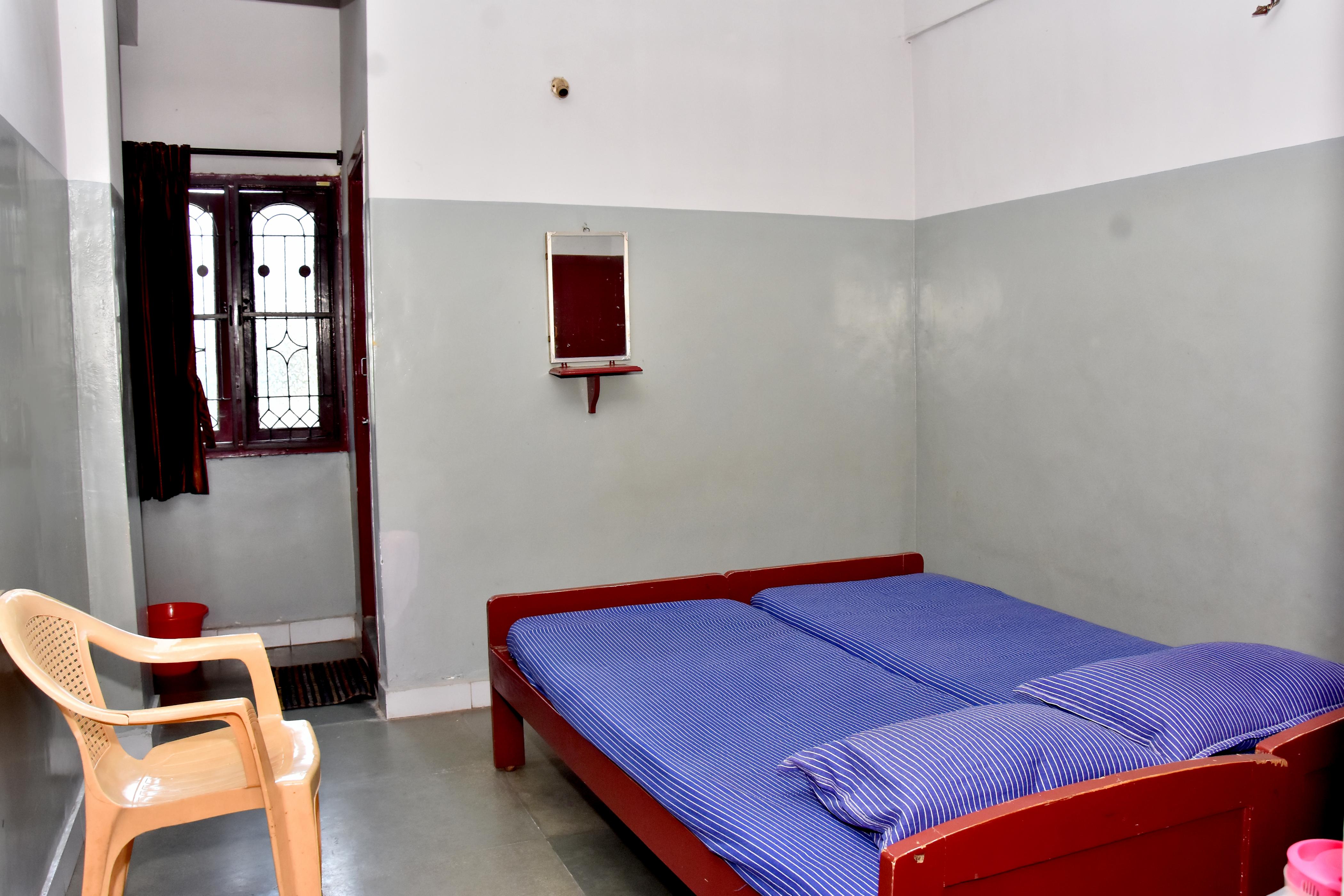 LRR TOWERS (LODGE) Room Type - Standard double room