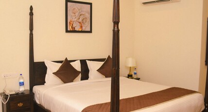 Santorini Resort Room Type - Premium Cottage