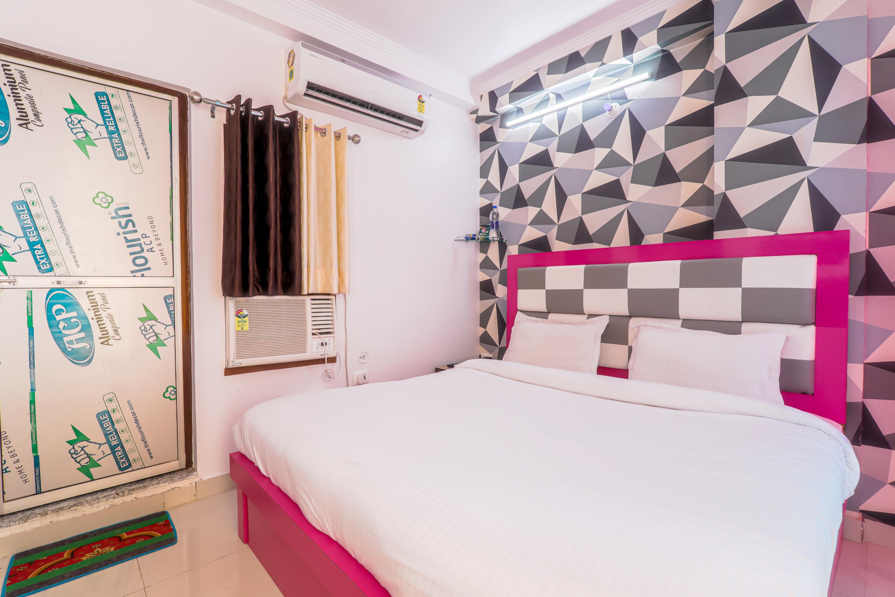 Hotel RK Grand Lucknow Room Type - Delux Room Hotel RK Grand Lucknow Room Type - Delux Room