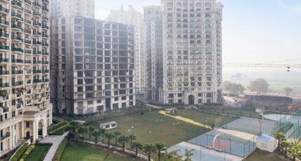 Homlee-Super Luxury 4 BHK Apartment nr Expo Mart Room Type - Homlee-Super Luxury 4 BHK Apartment nr Expo Mart