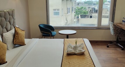 HOTEL LAVISH INN Room Type - SUPER DELUXE