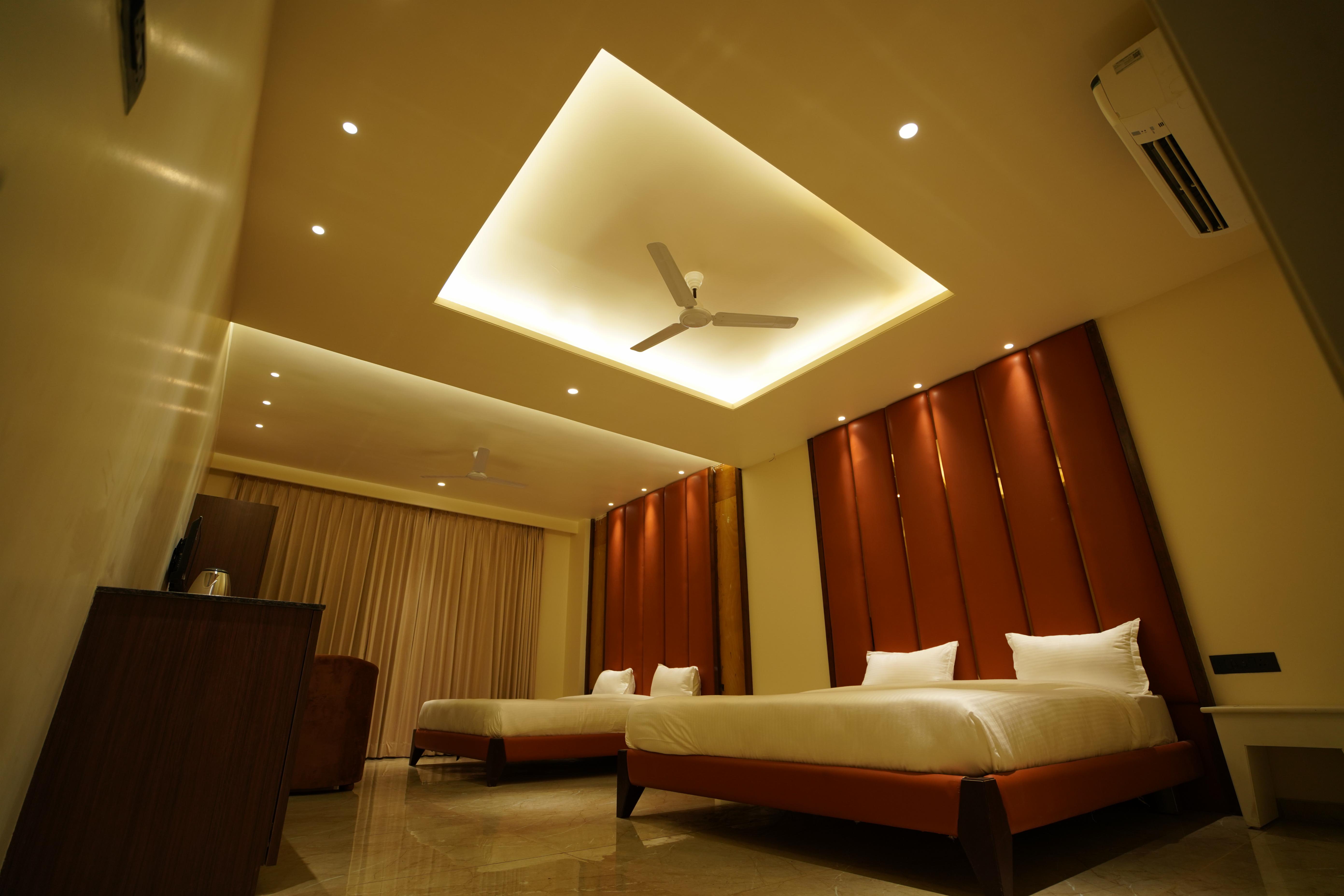 OM RESIDENCY Room Type - DOUBLE EXECUTIVE ROOM OM RESIDENCY Room Type - DOUBLE EXECUTIVE ROOM
