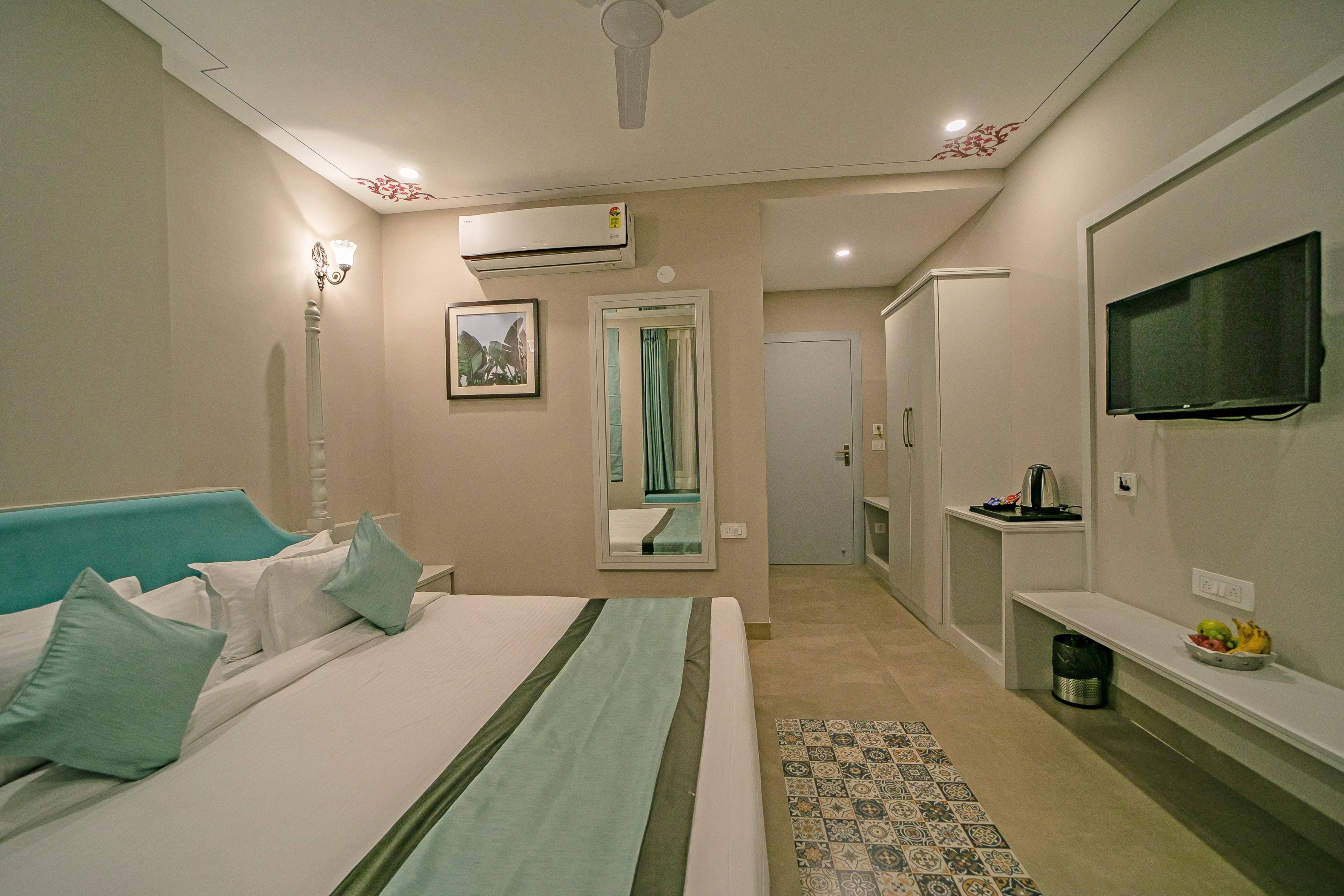 Shree Ji Mahal Hotel - 500 Mtrs From IIM Udaipur Room Type - Deluxe Room