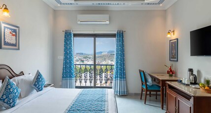 Maan Vilas A Boutique Hotel Udaipur Room Type - Superior Mountain View Room with Food and Beverage Discount Maan Vilas A Boutique Hotel Udaipur Room Type - Superior Mountain View Room with Food and Beverage Discount