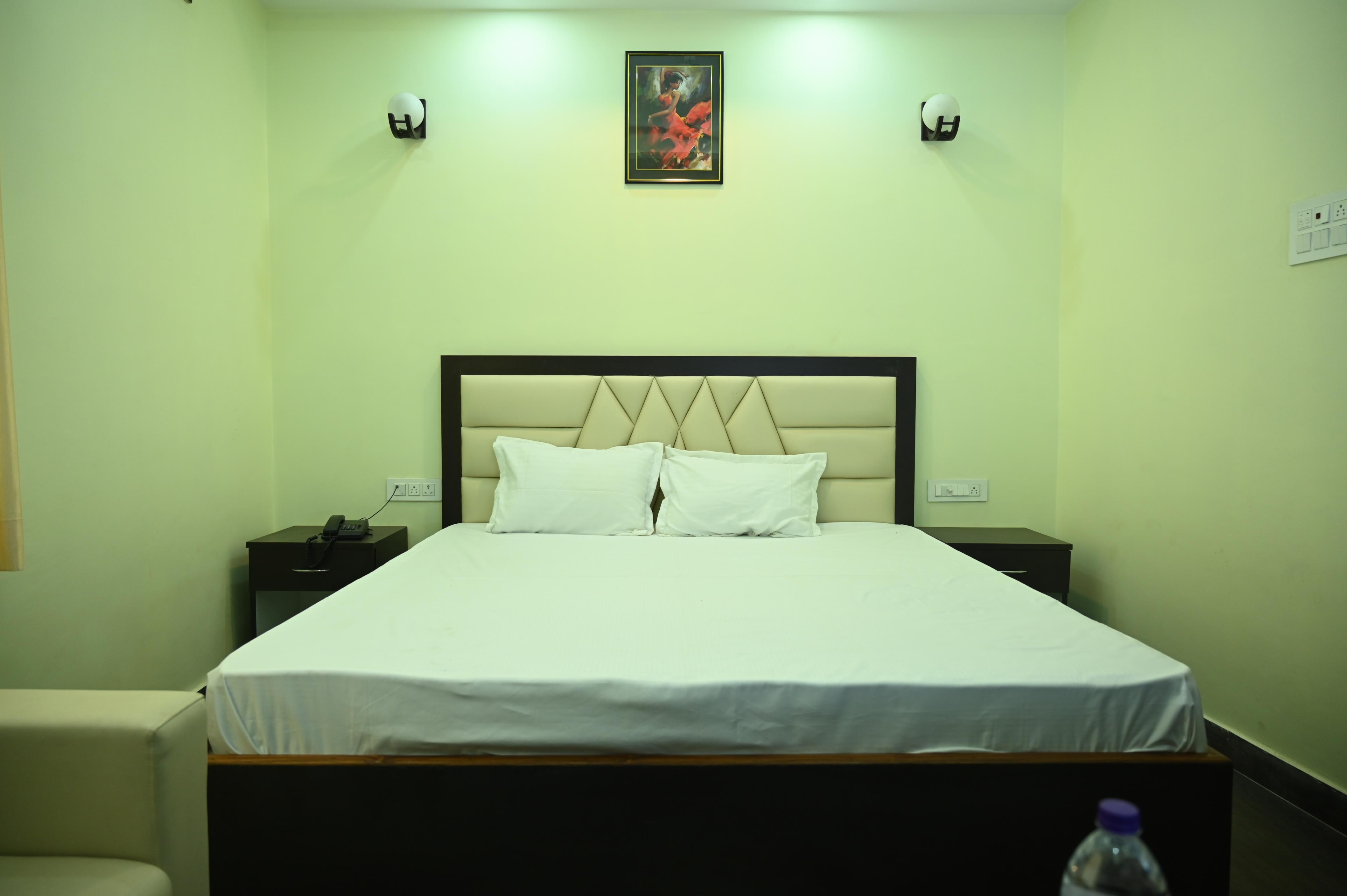 HOTEL RAJ INN - Tap to explore photos