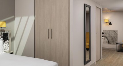 Hilton Garden Inn Paris La Villette Room Type - KING DELUXE SKYLIGHT ROOM