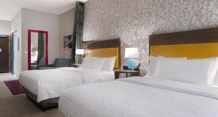 Home2 Suites by Hilton Redding Room Type - 2 QUEEN BEDS STUDIO SUITE