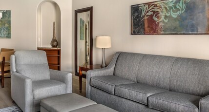 Hilton Vacation Club Scottsdale Villa Mirage Room Type - 1 BEDROOM KING SUITE
