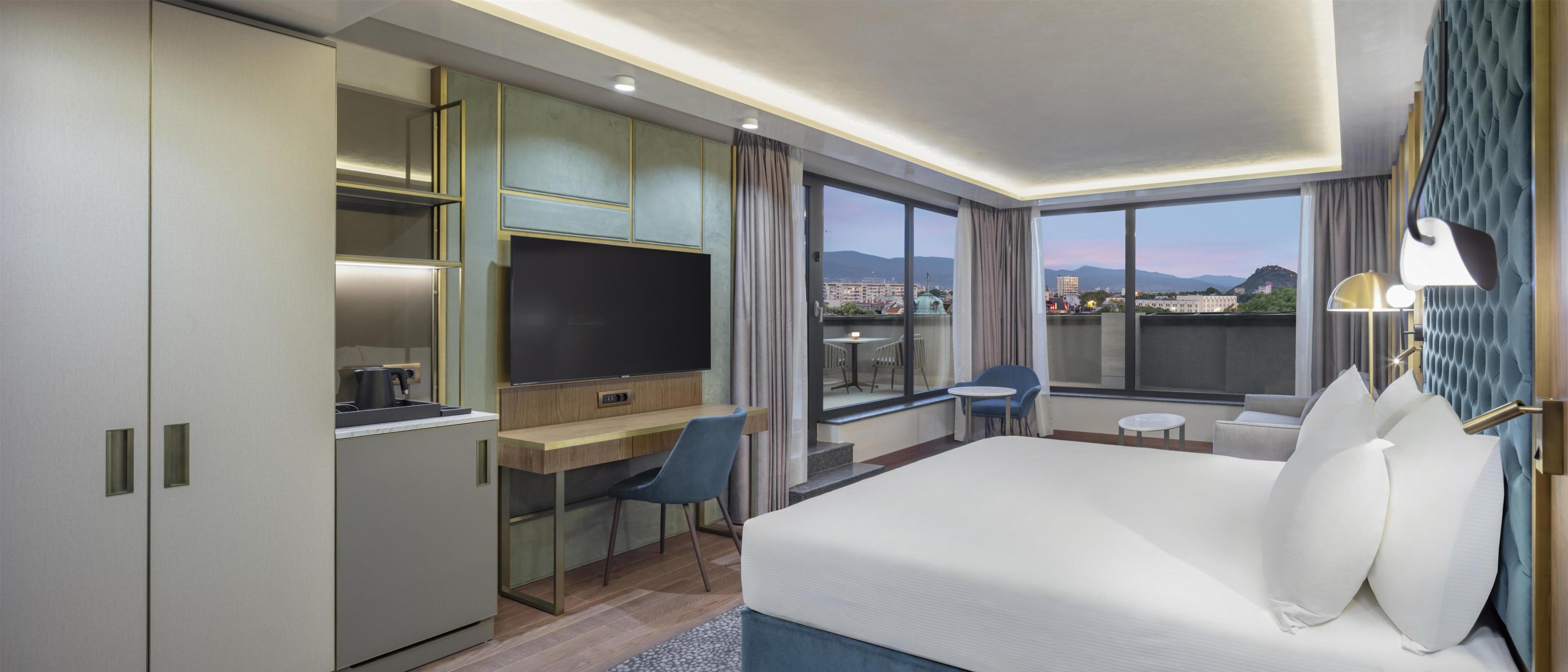 DoubleTree by Hilton Plovdiv Center - Tap to explore photos