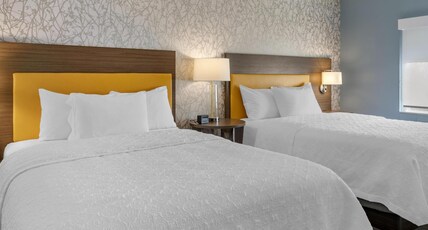 Home2 Suites by Hilton Bangor Room Type - 2QUEEN HEARING ACC SUITE