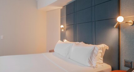Hilton Porto Alegre Room Type - 1 KING 1 BEDROOM SUITE