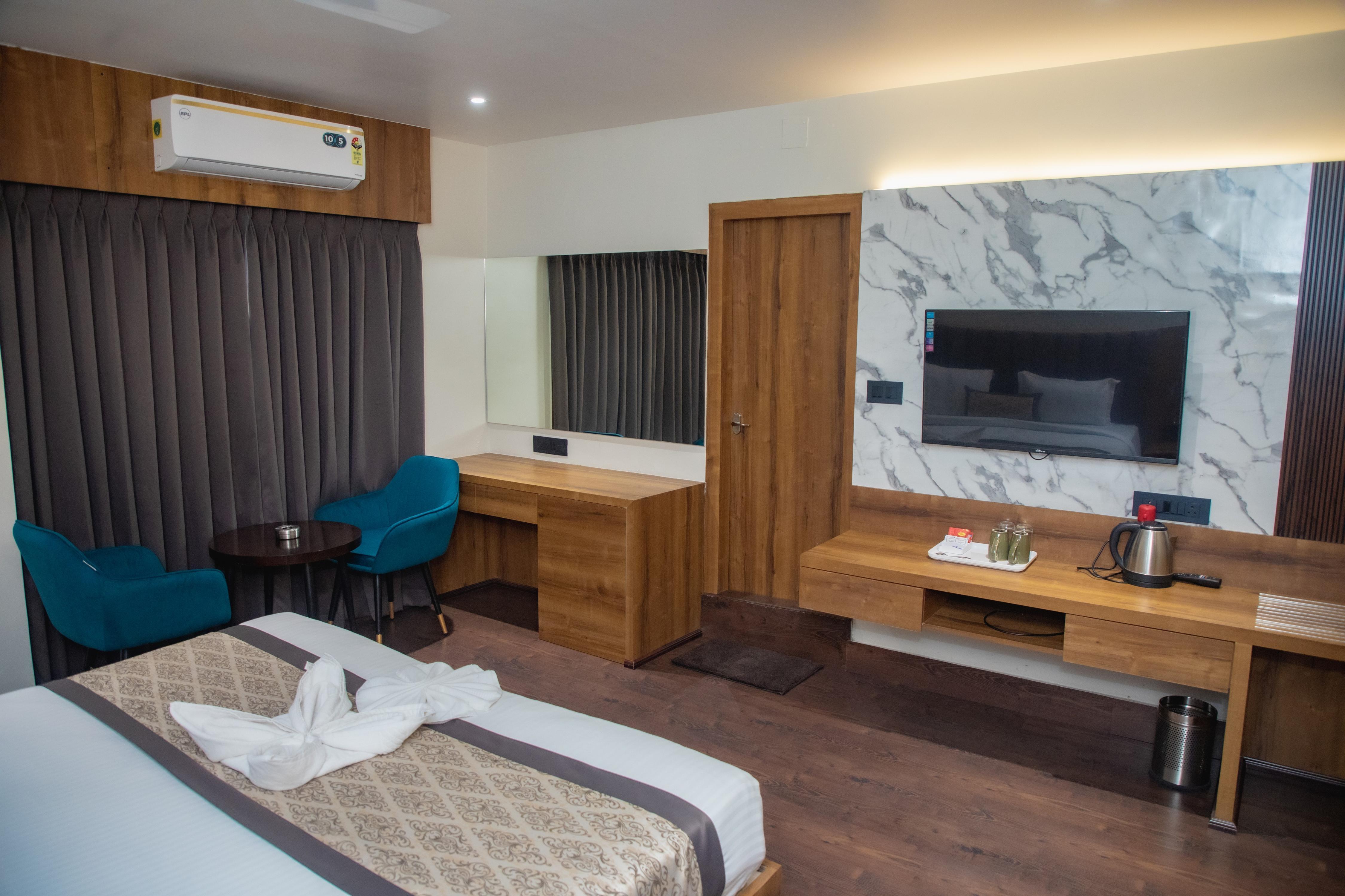 Hotel Centrum Siliguri Room Type - Deluxe Room
