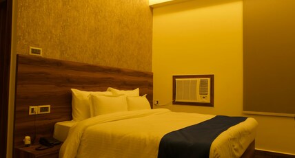 Hayat Residency (10 min. drive to Main Market) Room Type - Family Suite With Quad Sharing Room B Block Hayat Residency (10 min. drive to Main Market) Room Type - Family Suite With Quad Sharing Room B Block