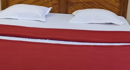 Hotel Brighten Konkan Room Type - Deluxe Room AC