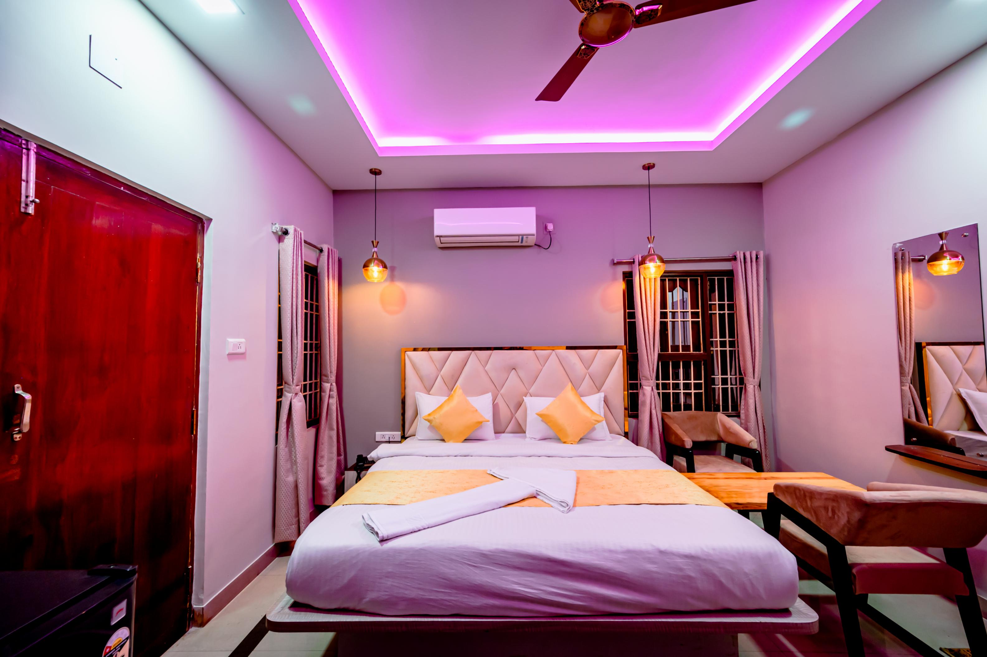 Greenland premium hotel Room Type - King Room