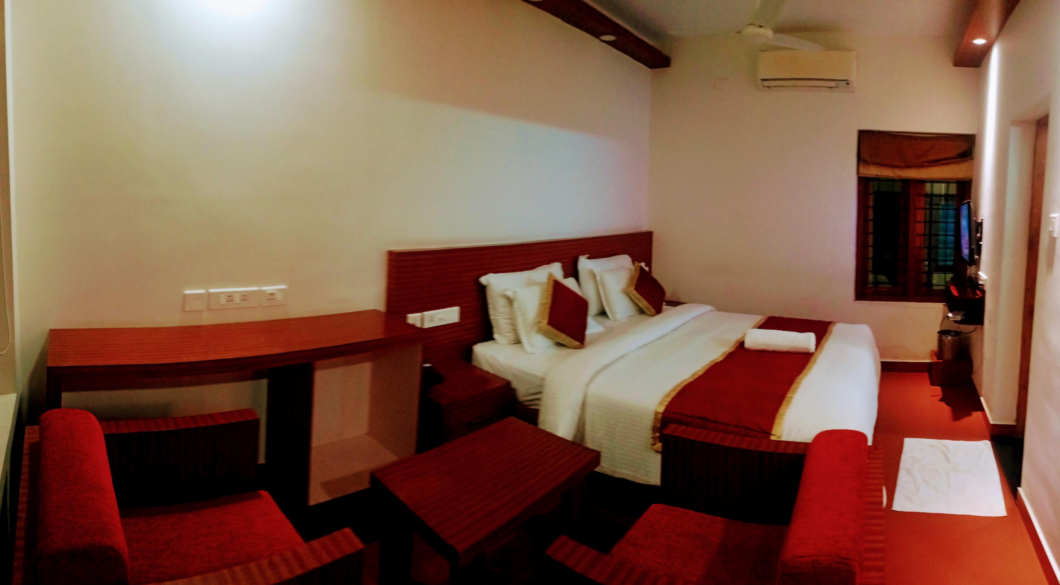 Pearlspot Hotel Room Type - Deluxe Double room