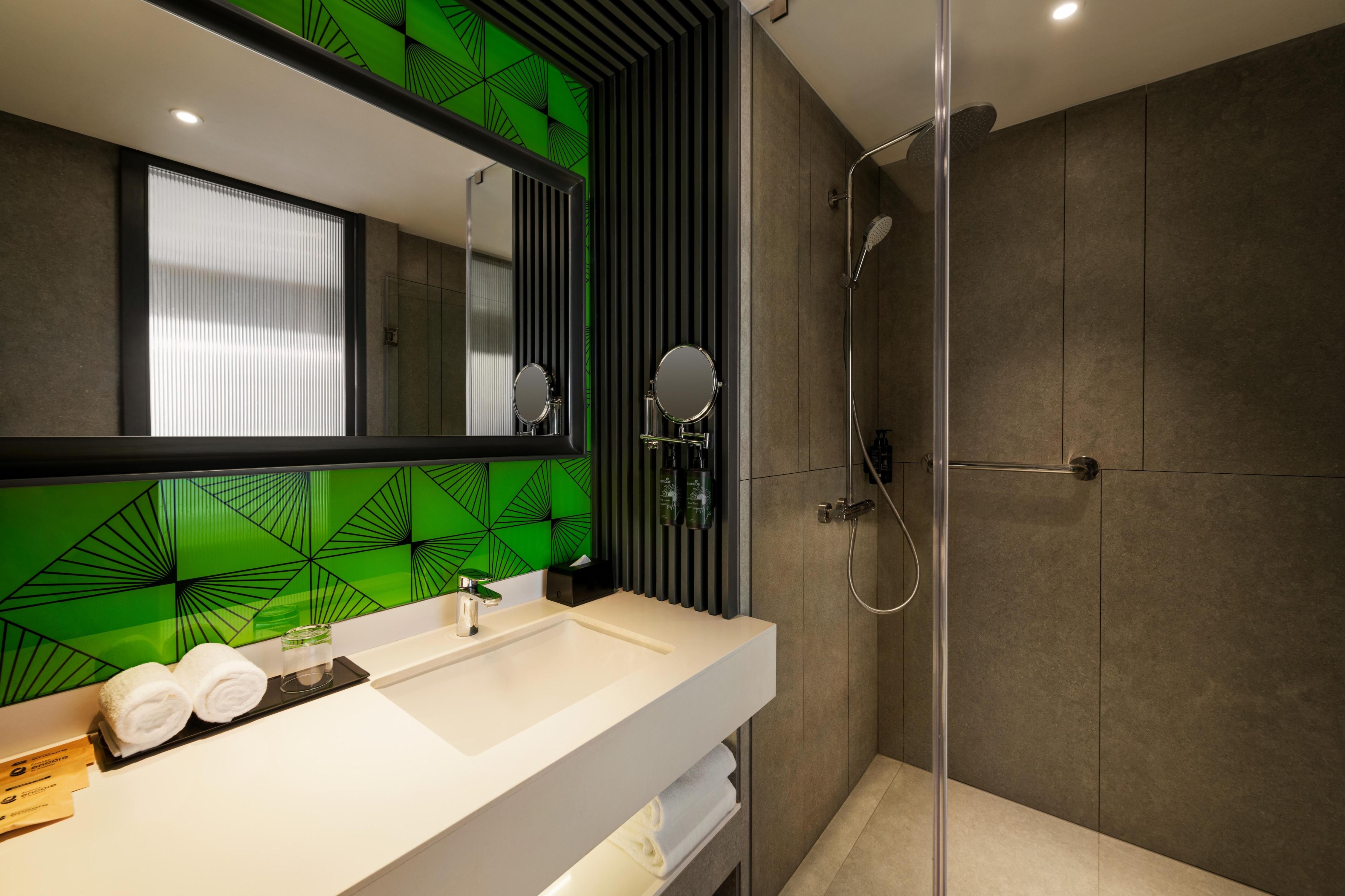 Ramada Encore by Wyndham Bareilly Civil Lines - Tap to explore photos