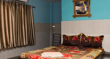 Hotel Swapnali Palace Room Type - AC Deluxe