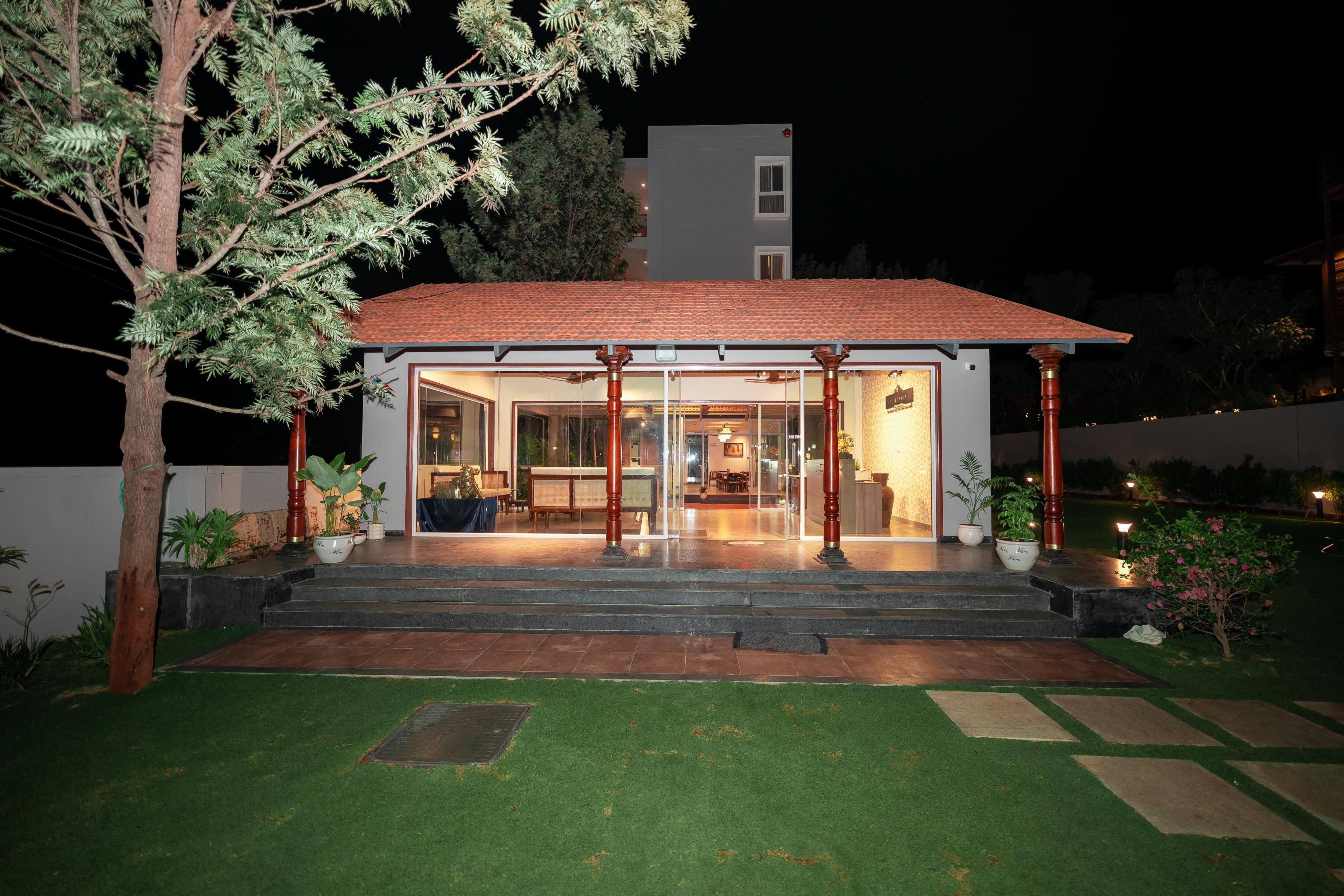 Viewtopia || Entire Villa