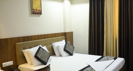 MAYFAIR Room Type - Standard Double Bed AC