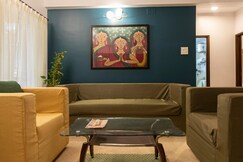 HANDMADE HOMES HAZRA 3 BED APARTMENT AT KALIGHAT