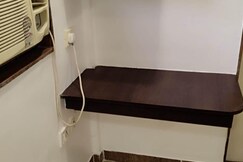 Classy 2 BHK Serviced Appt