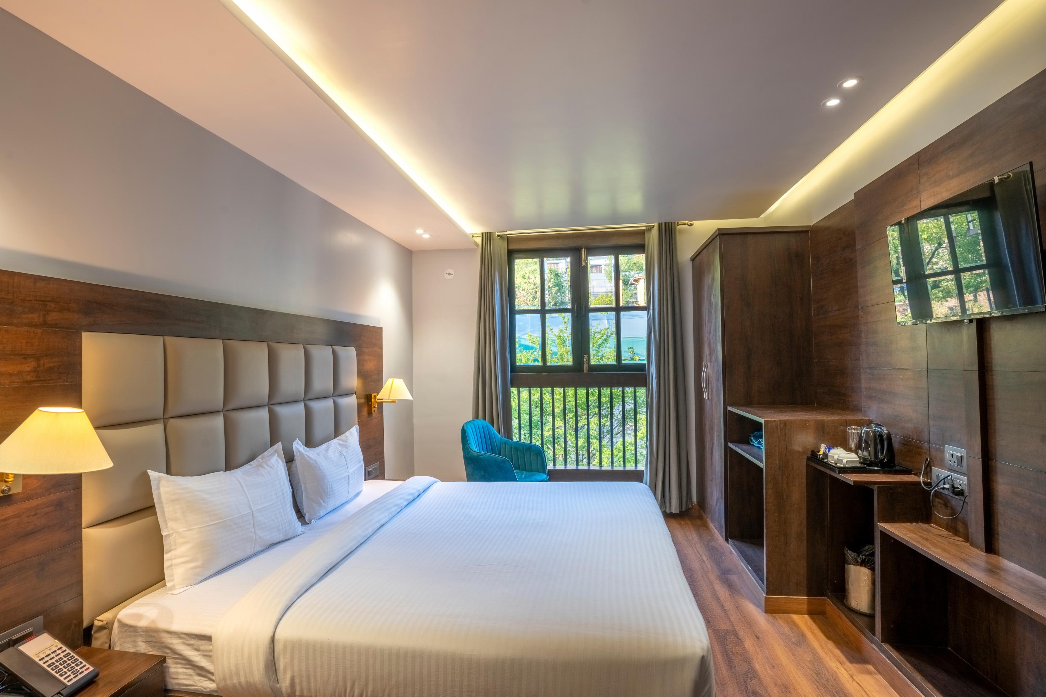 Zoobys - Tap to explore photos