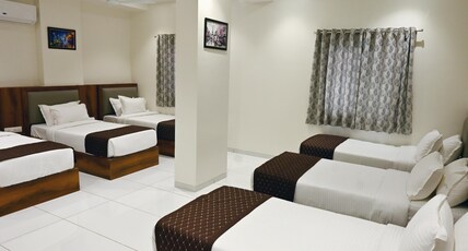 The Sky Land Hotel Room Type - Family Luxury AC Room