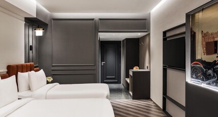 Ramada Encore by Wyndham Nipania Indore Room Type - 1 Hollywood Queen Bed, 1 Twin Bed Ramada Encore by Wyndham Nipania Indore Room Type - 1 Hollywood Queen Bed, 1 Twin Bed