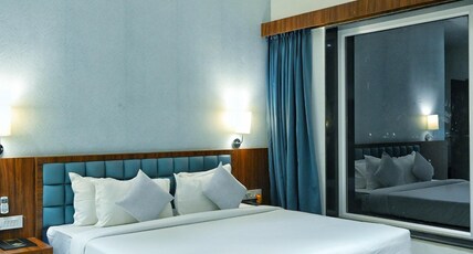 The One Hotel Room Type - Family Paradise