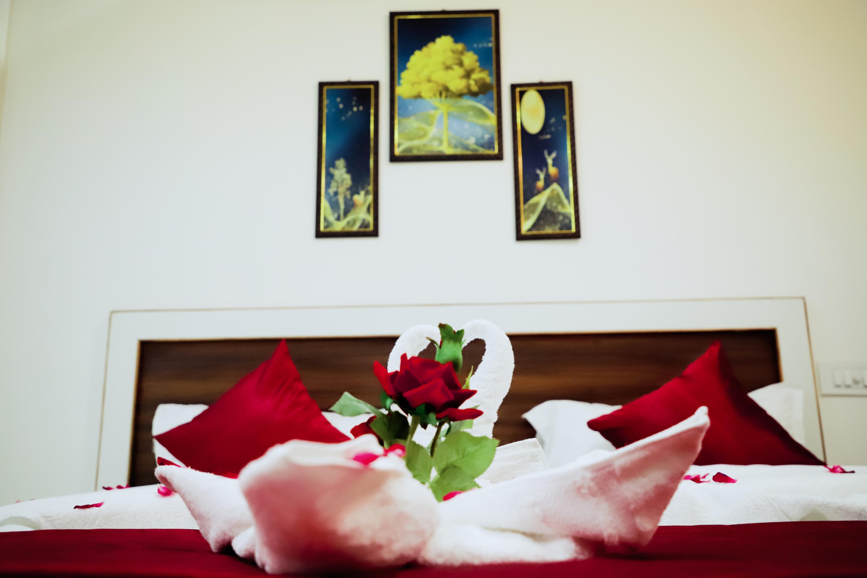 HOTEL SRP - Tap to explore photos