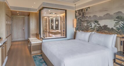 JW Marriott Goa Room Type - Luxury, Guest room, 1 King, Courtyard view, Balcony