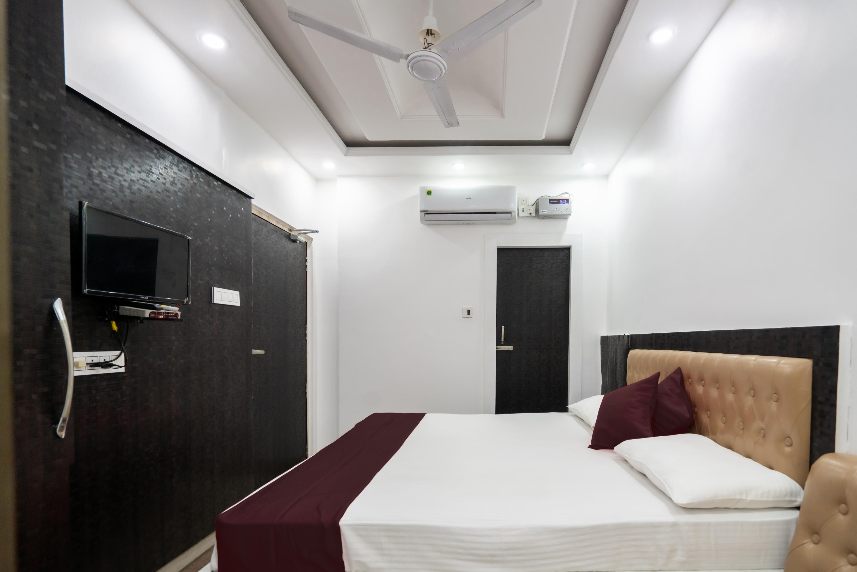 Nova Inn Room Type - Deluxe Room