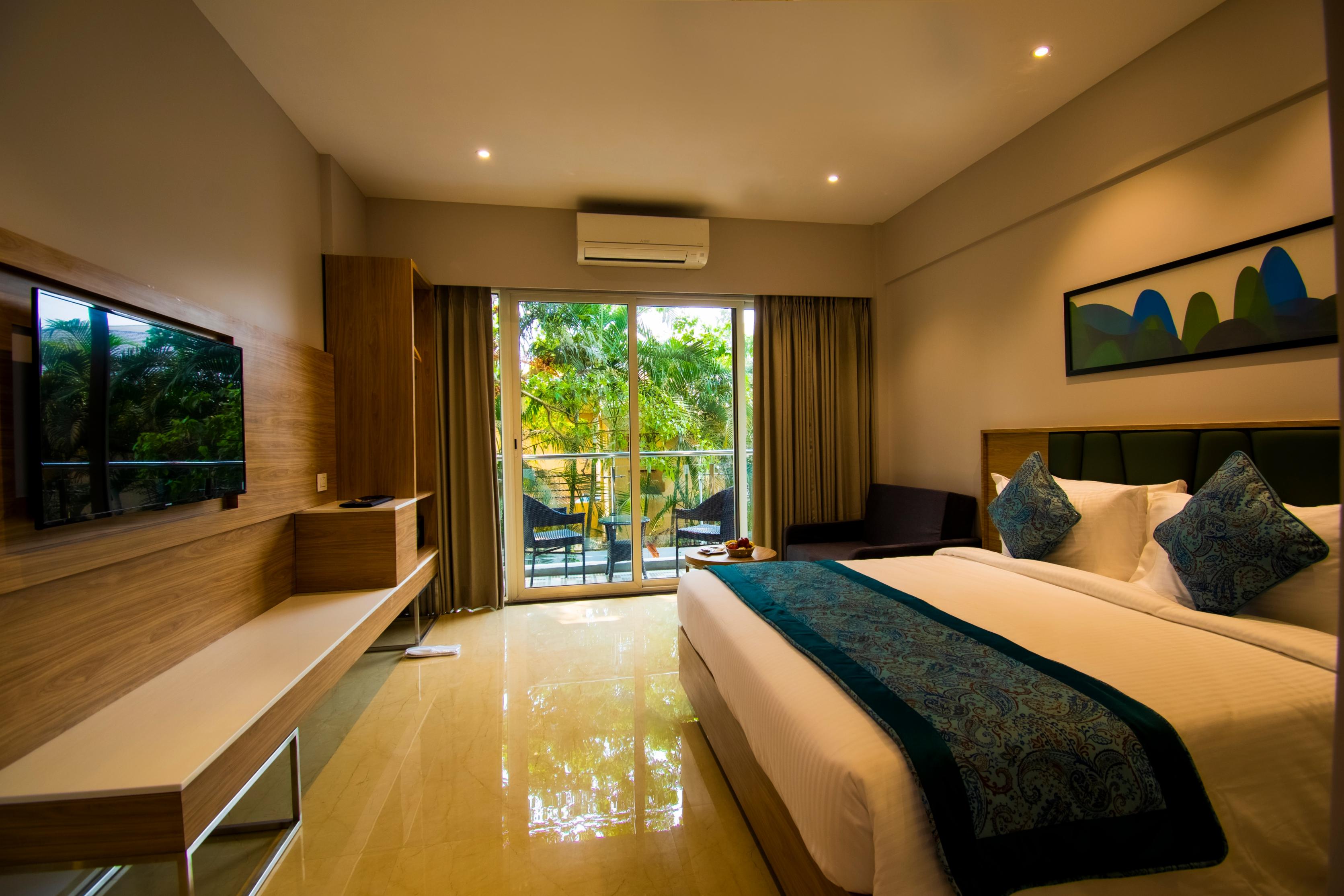 Meritas Aura Resort Room Type - Superior Room with Balcony