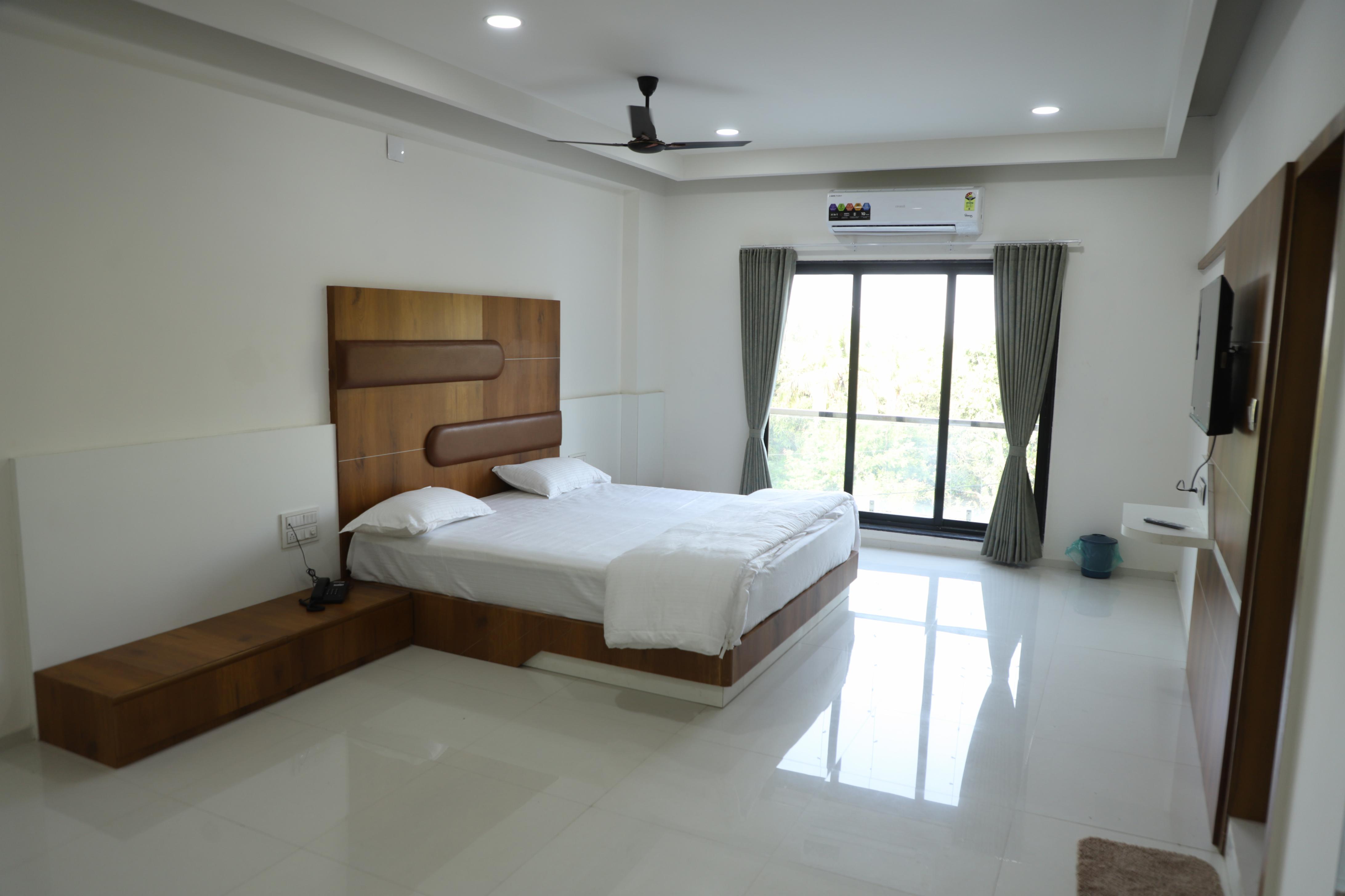 Hotel Opera Sasan Gir - Tap to explore photos