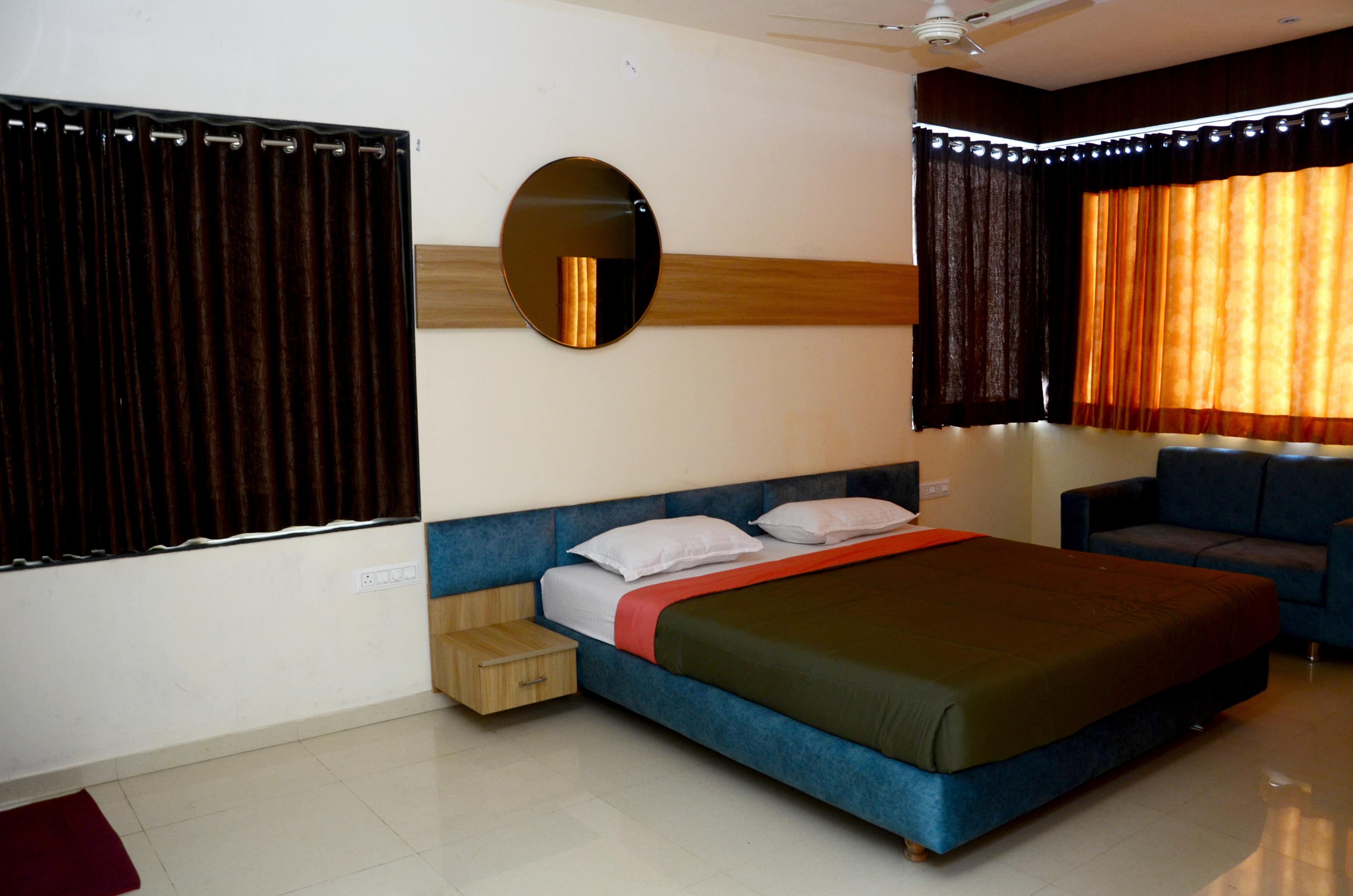Hotel New Delhi Darbar - Tap to explore photos