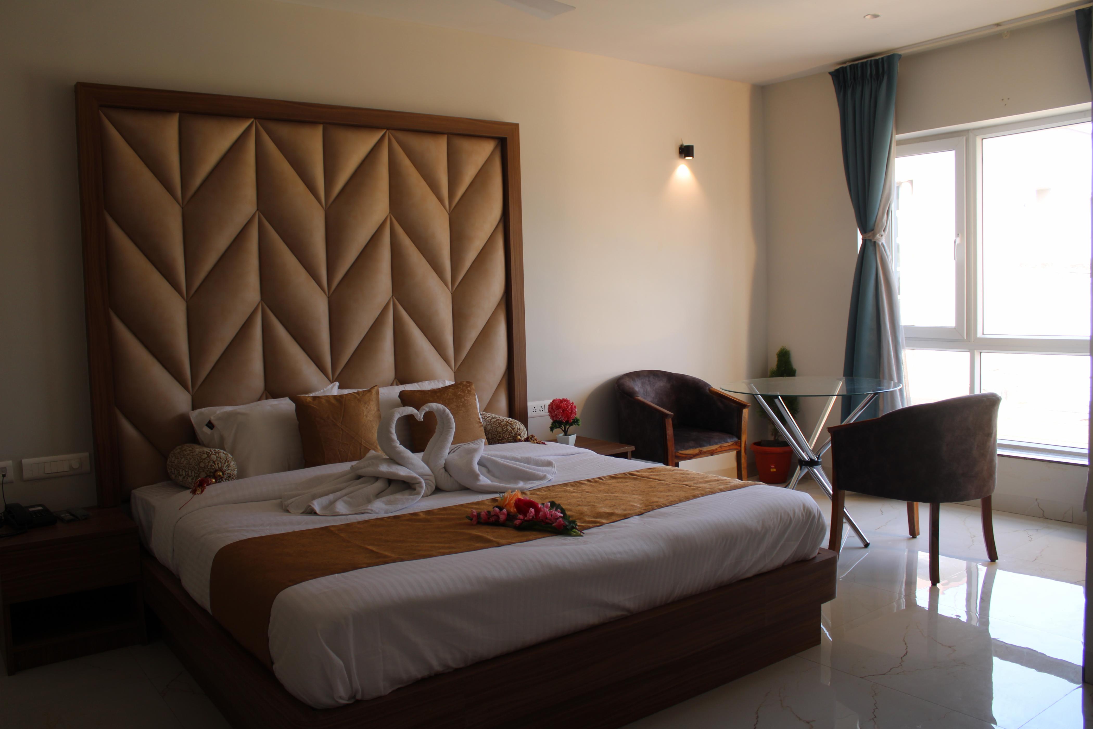 Hotel Lotus Paradise Room Type - Suite Room