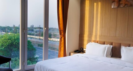 Hotel Aryavilas- A Luxury Boutique Hotel Room Type - Presidential Suite With Living Area Hotel Aryavilas- A Luxury Boutique Hotel Room Type - Presidential Suite With Living Area