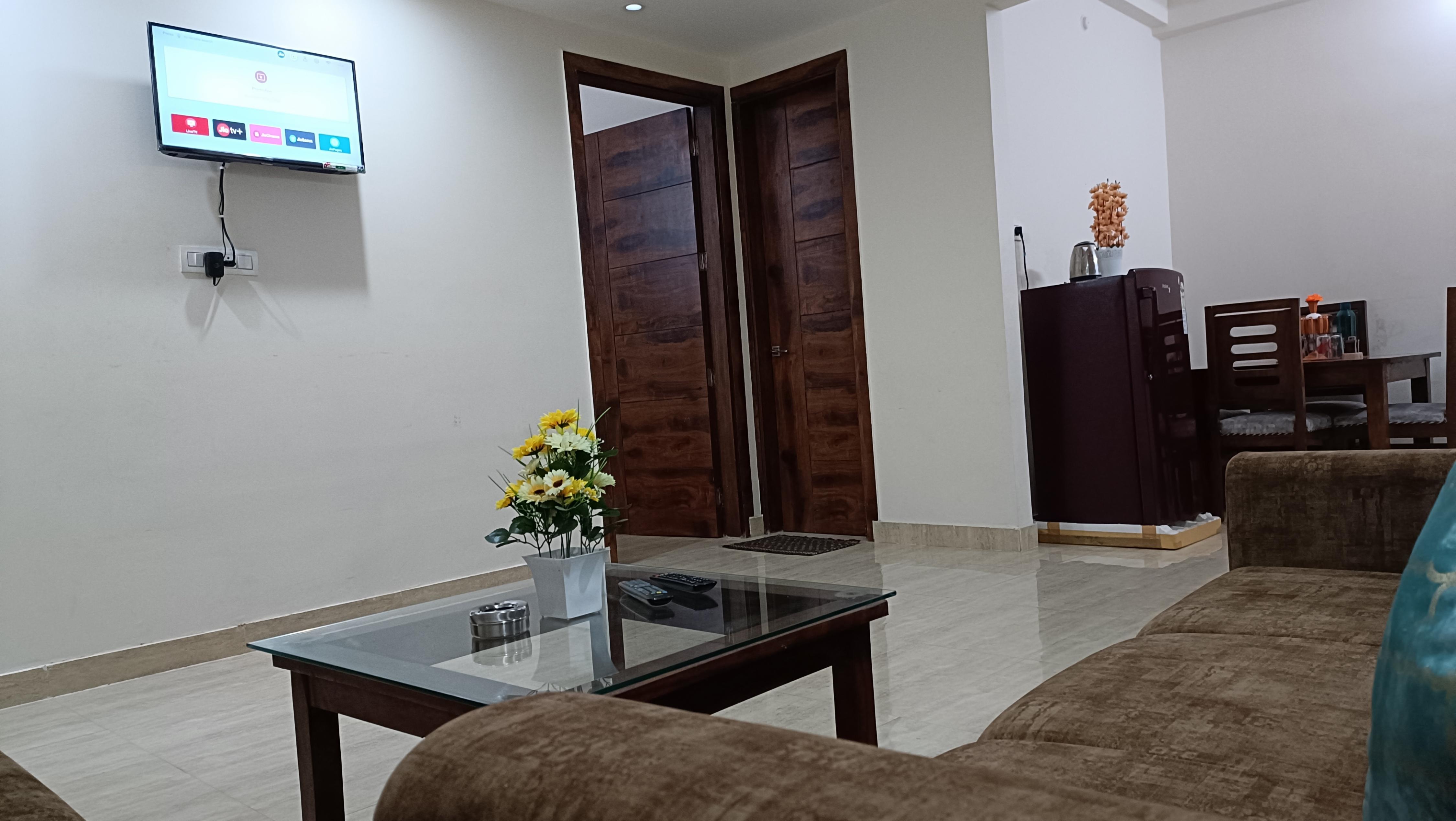 Kedar 204 Tapovan 1 BHK near Lakshman Jhula with Kitchen - Tap to explore photos