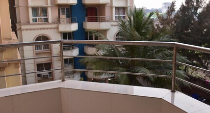 Hotel Four Waves Room Type - Master Room with Balcony