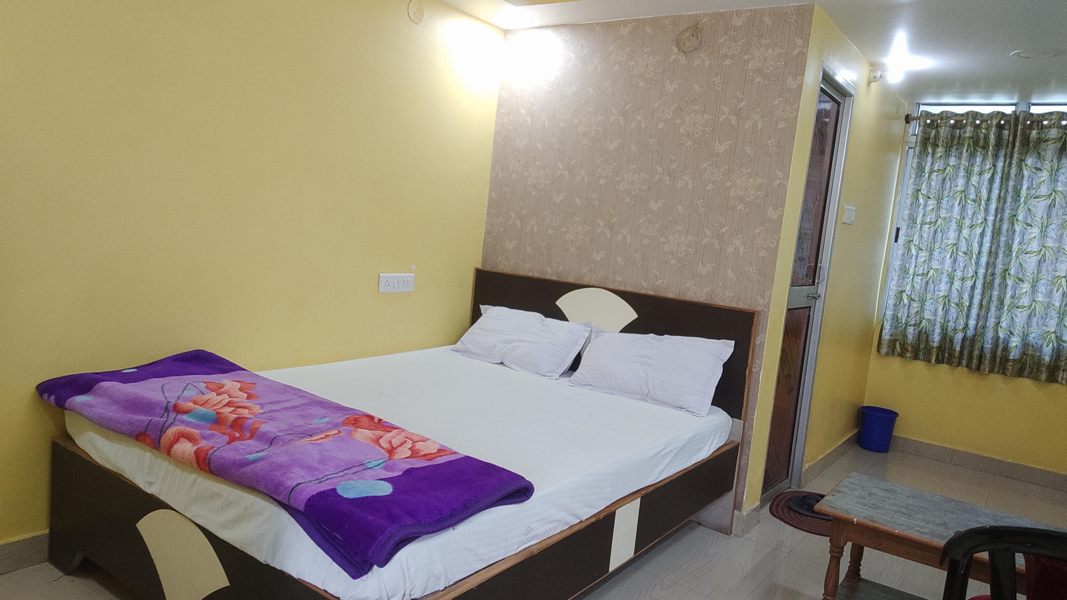 HOTEL VAISHALI INN Room Type - Non AC Room